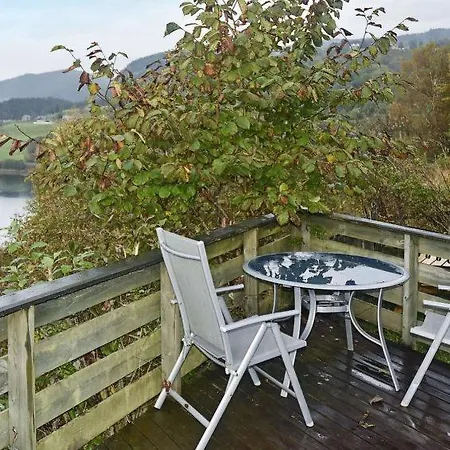 Vakantiehuis Sleeps 12
