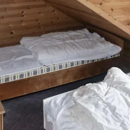 Sleeps 12 * Revke